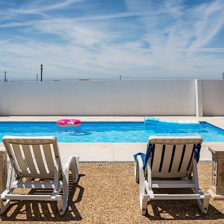 Wake Up With The Sea Breeze- House With Pool Ap1 Lejlighed Lavra Eksteriør billede