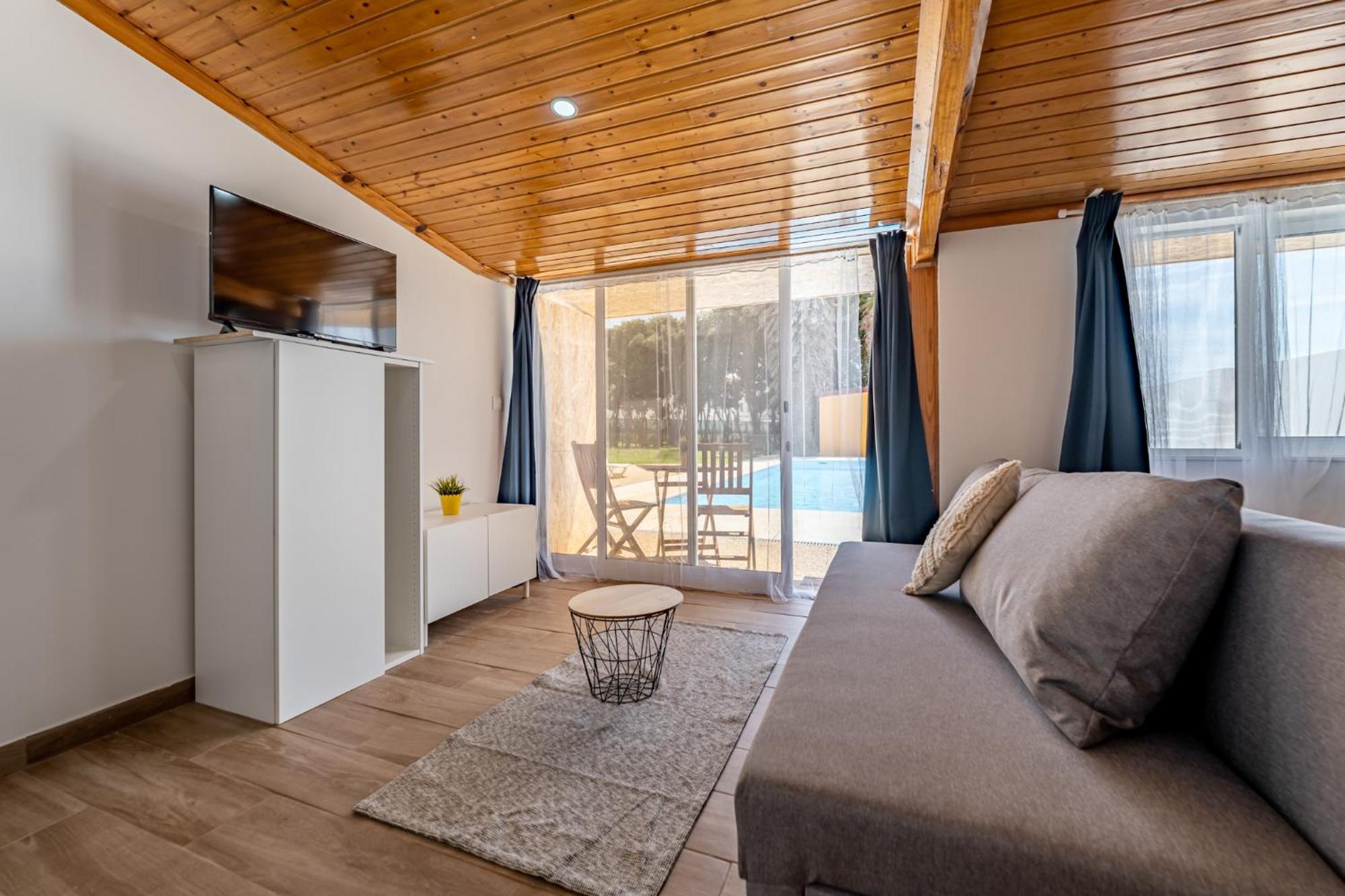 Wake Up With The Sea Breeze- House With Pool Ap1 Lejlighed Lavra Eksteriør billede